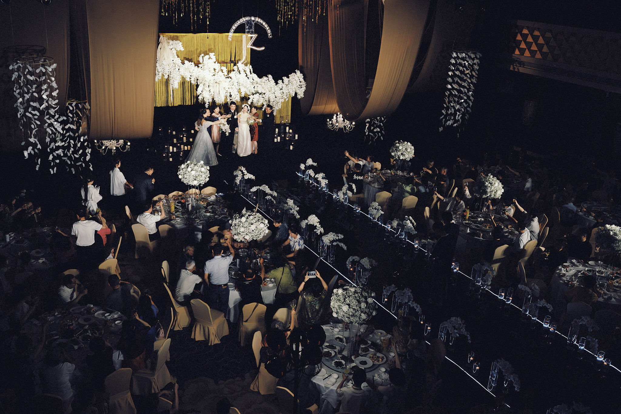 J & Z 在成都城市婚礼空间婚礼现场的真实瞬间
